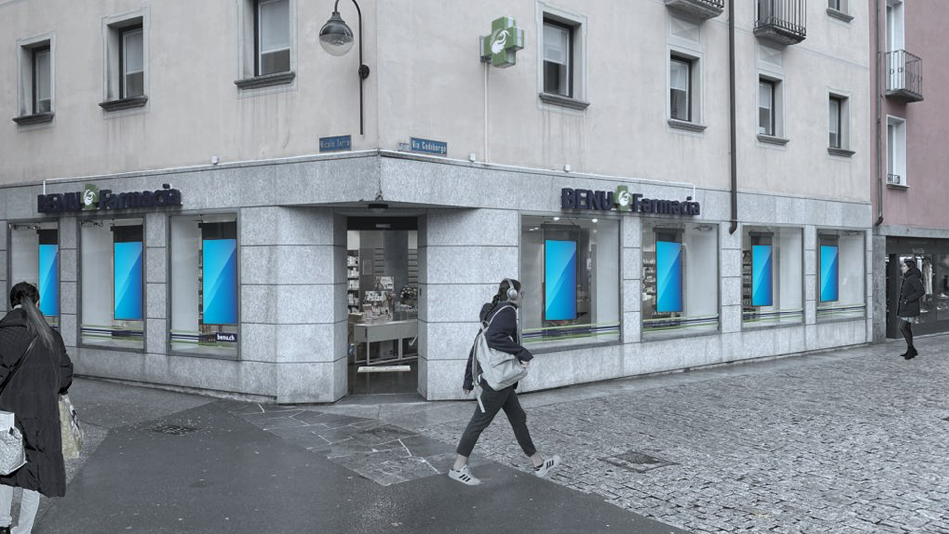 Street — DOOH advertising screen