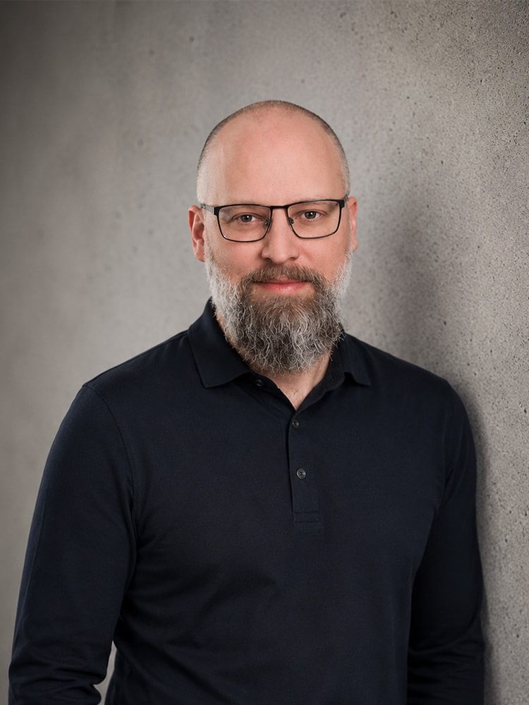 Portrait of David Aggeler
